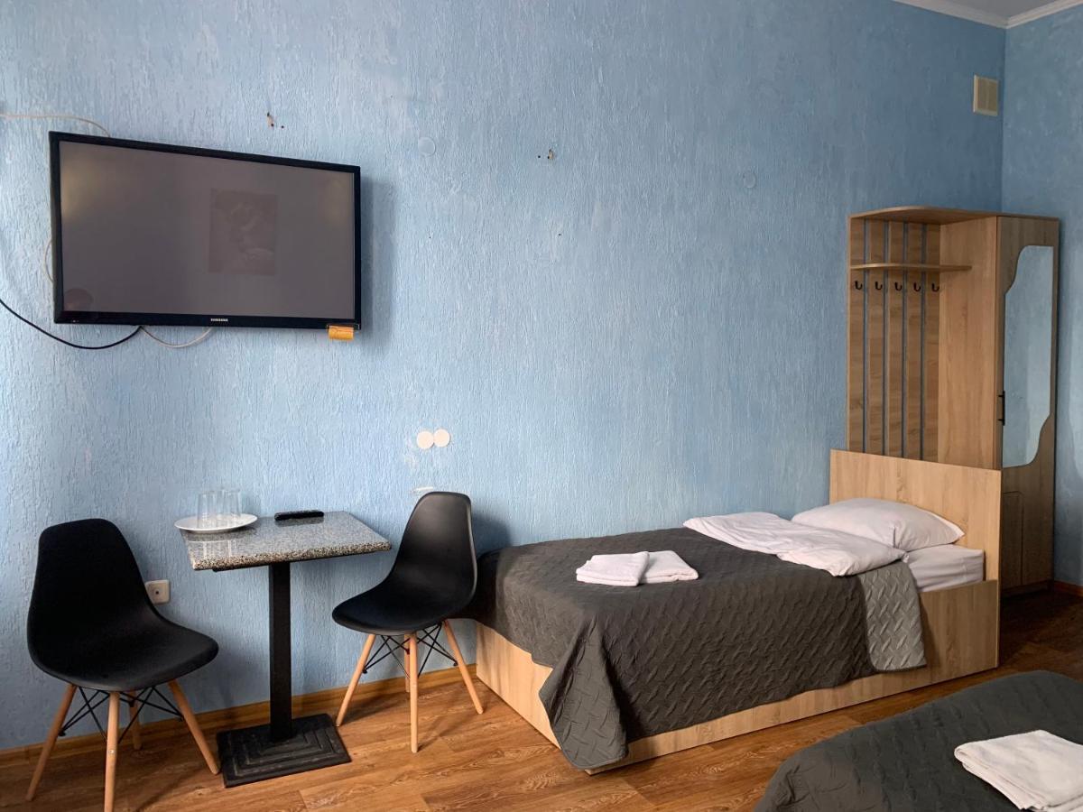 Hotel Femina Житомир Экстерьер фото