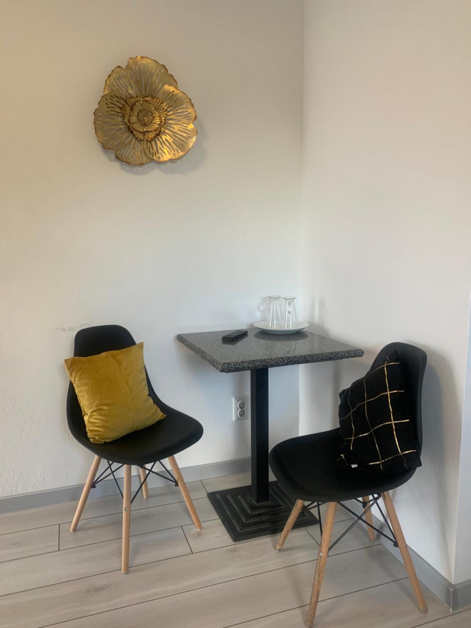 Hotel Femina Житомир Экстерьер фото