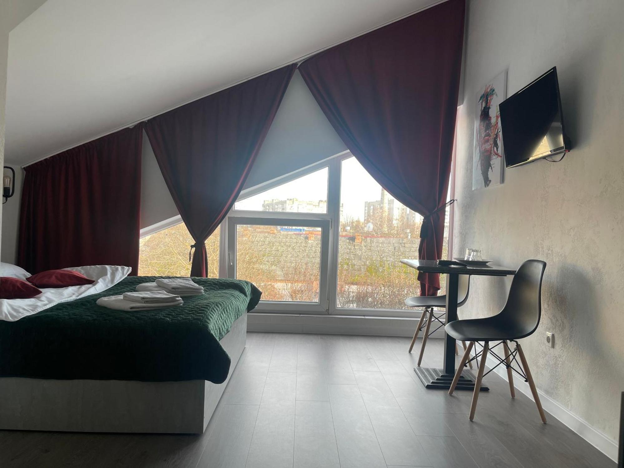 Hotel Femina Житомир Экстерьер фото